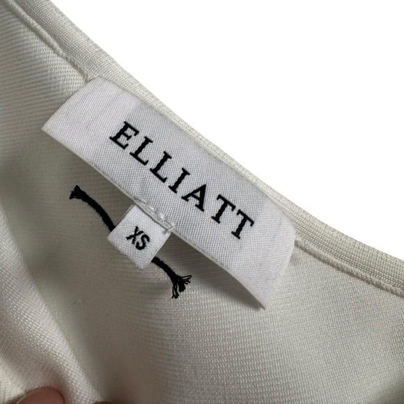 NEW Elliatt Vienna Ruched Maxi Gown Dress Size XS B3118 - Picture 6 of 6